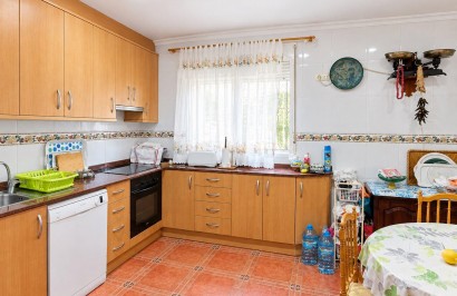 Resale - Detached Villa - San Miguel de Salinas - Ciudad De Las Comunicaciones