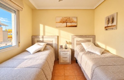 Resale - Apartment / Flat - Torrevieja - Torreblanca
