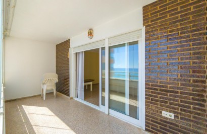 Resale - Apartment / Flat - Torrevieja - La Mata pueblo
