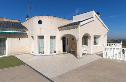 Reventa - Villa independiente - Algorfa