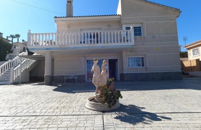 Reventa - Villa independiente - Algorfa