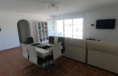 Reventa - Villa independiente - Algorfa