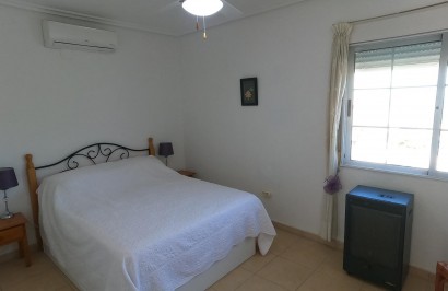 Reventa - Villa independiente - Algorfa
