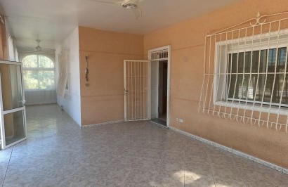 Resale - Detached Villa - Dolores