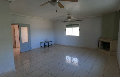 Resale - Detached Villa - Dolores