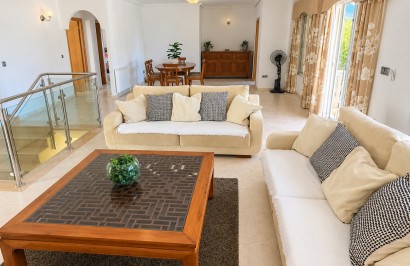 Reventa - Villa independiente - Algorfa