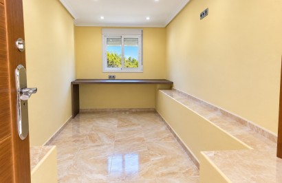 Reventa - Villa independiente - Algorfa