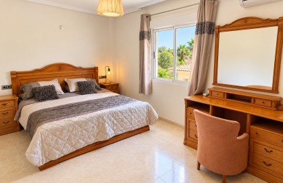 Reventa - Villa independiente - Algorfa