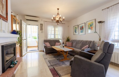 Herverkoop - Vrijstaande villa - Villamartín - La Rioja