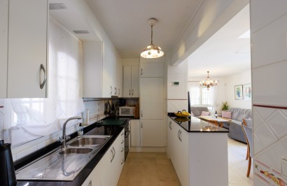 Herverkoop - Vrijstaande villa - Villamartín - La Rioja