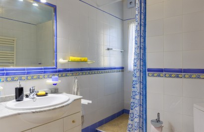Herverkoop - Vrijstaande villa - Villamartín - La Rioja