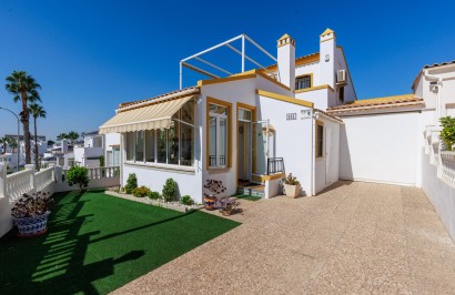 Herverkoop - Vrijstaande villa - Villamartín - La Rioja