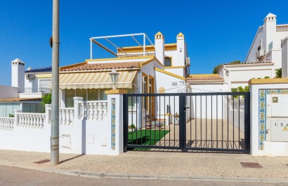 Herverkoop - Vrijstaande villa - Villamartín - La Rioja