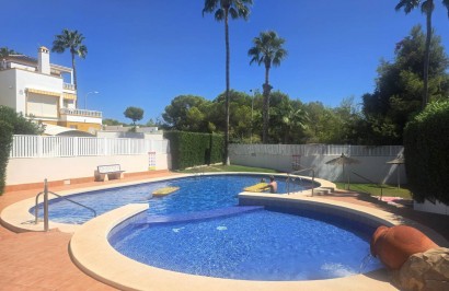 Herverkoop - Vrijstaande villa - Villamartín - La Rioja