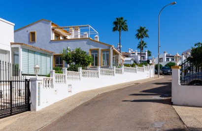 Herverkoop - Vrijstaande villa - Villamartín - La Rioja