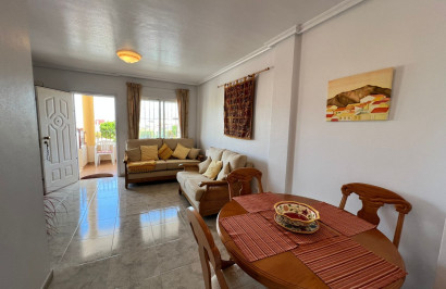 Resale - Apartment / Flat - Hurchillo