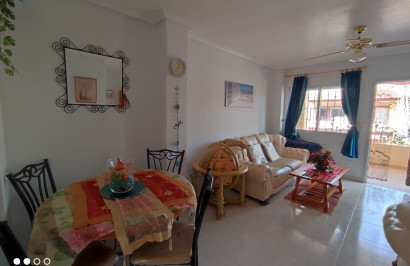 Resale - Apartment / Flat - Hurchillo