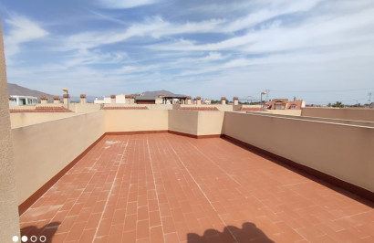 Resale - Apartment / Flat - Hurchillo