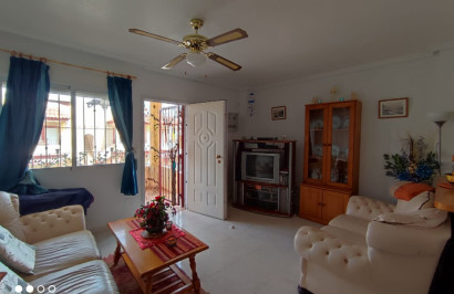 Resale - Apartment / Flat - Hurchillo