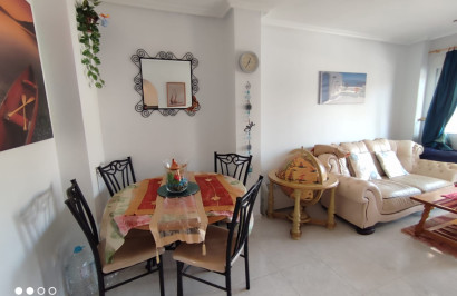 Resale - Apartment / Flat - Hurchillo