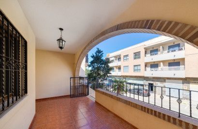 Resale - Town House - San Miguel de Salinas