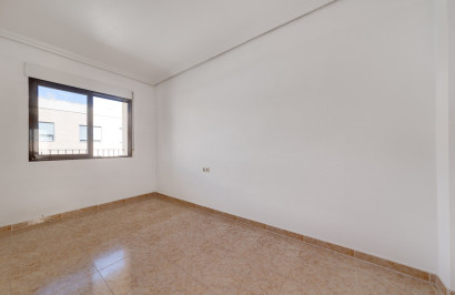 Resale - Town House - San Miguel de Salinas