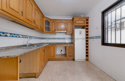 Resale - Town House - San Miguel de Salinas