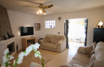 Resale - Town House - Orihuela Costa - Villamartín