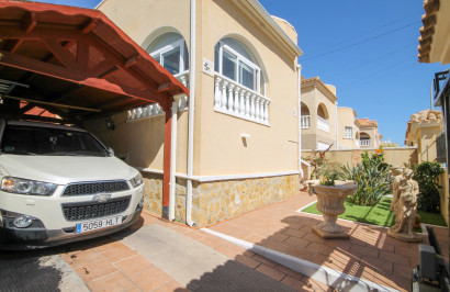 Resale - Detached Villa - Orihuela Costa - Villamartín