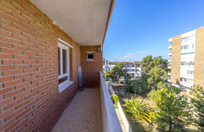 Revente - Appartement - Punta Prima