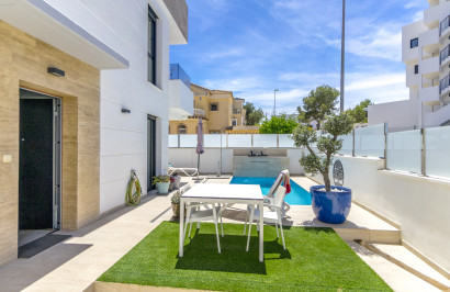 Reventa - Villa independiente - Orihuela Costa - Urbanización Blue Lagoon y T-2 Filipinas Oeste