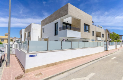 Reventa - Villa independiente - Orihuela Costa - Urbanización Blue Lagoon y T-2 Filipinas Oeste