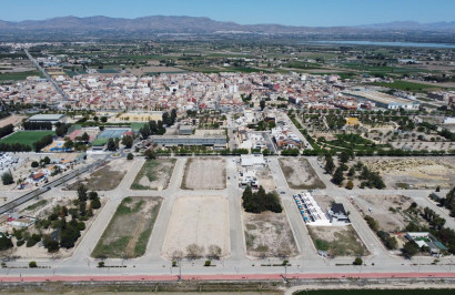 Obra nueva - Villa independiente - Dolores - polideportivo