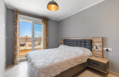 Reventa - Apartamento / Piso - Orihuela Costa - Villamartín