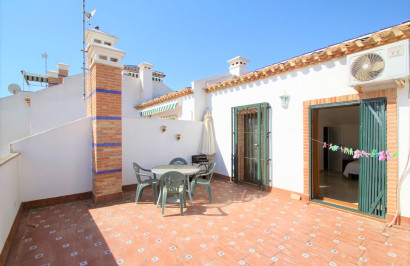 Resale - Town House - Villamartín