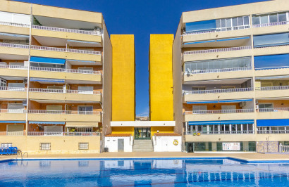 Resale - Apartment / Flat - Punta Prima - El Acequión