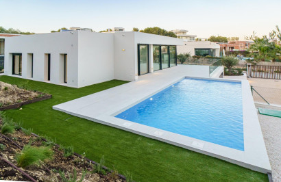 Obra nueva - Villa independiente - Orihuela - Las Colinas Golf