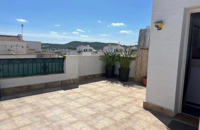 Resale - Town House - Entre Naranjos