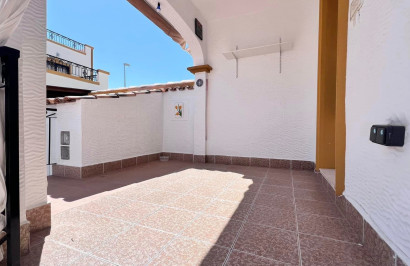 Resale - Town House - Entre Naranjos