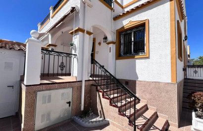 Resale - Town House - Entre Naranjos