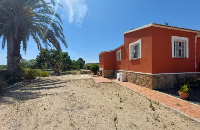 Revente - Finca / Propriété de campagne - San Miguel de Salinas