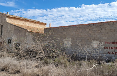 Resale - Finca / Country Property - San Miguel de Salinas