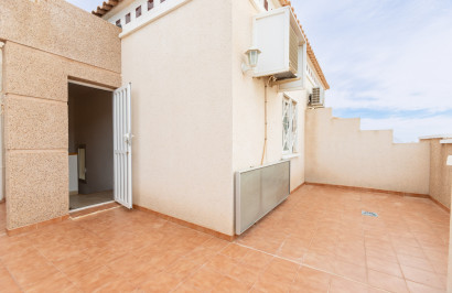 Herverkoop - Appartement / Flat - Torrevieja - Aguas Nuevas