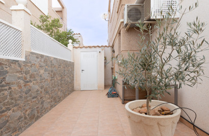 Herverkoop - Appartement / Flat - Torrevieja - Aguas Nuevas