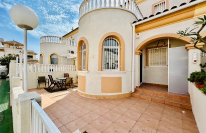 Resale - Single Family Home - Torrevieja - Sector 25