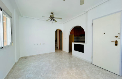 Revente - Maison unifamiliale - Torrevieja - Sector 25