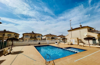 Resale - Single Family Home - Torrevieja - Sector 25