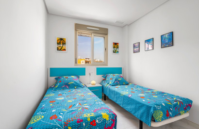 Reventa - Apartamento / Piso - Orihuela Costa - Los Dolses