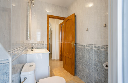 Resale - Semi - Detached Villa - Guardamar del Segura - Urb el raso