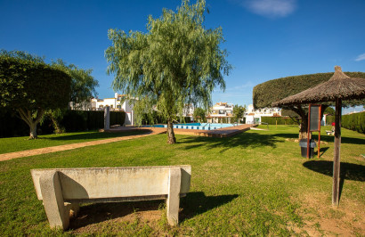 Herverkoop - Stadshuis - Torrevieja - Jardin Del Mar